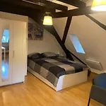 Cozy Hideaway By Cathedral